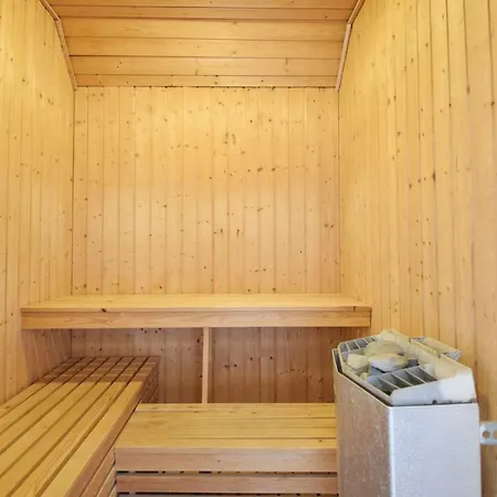 Four-bedroom Holiday In